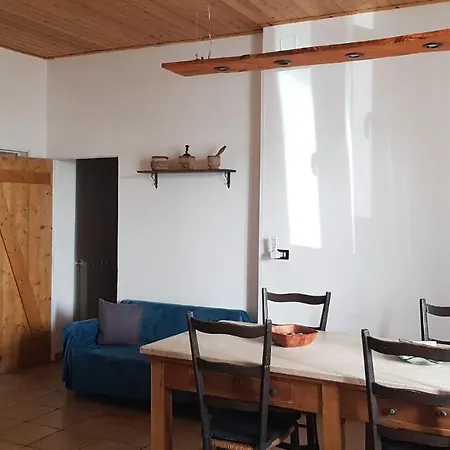 Etna, Salvia E Rosmarino Vakantiehuis Maletto