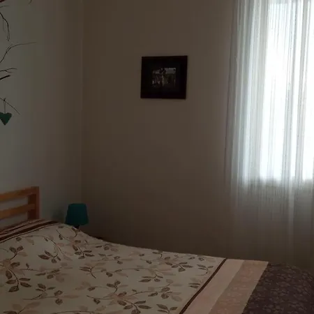 Etna, Salvia E Rosmarino Maletto